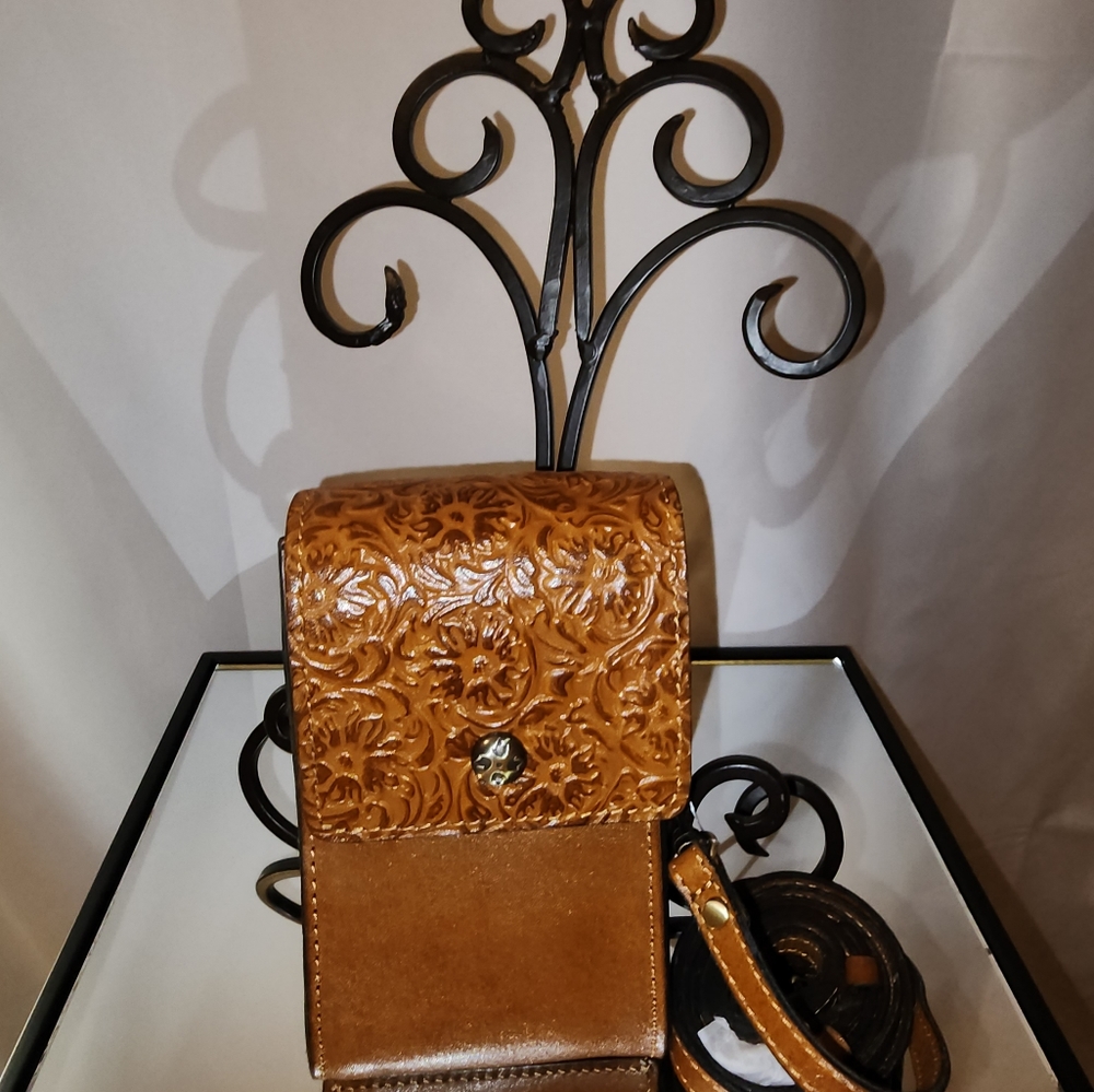 Patricia Nash Rivalta Leather Crossbody